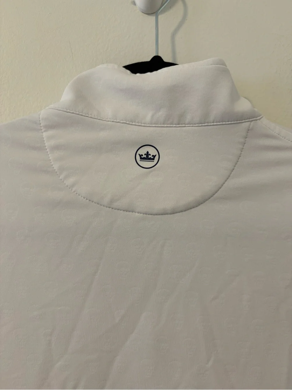 Peter Millar small flaw